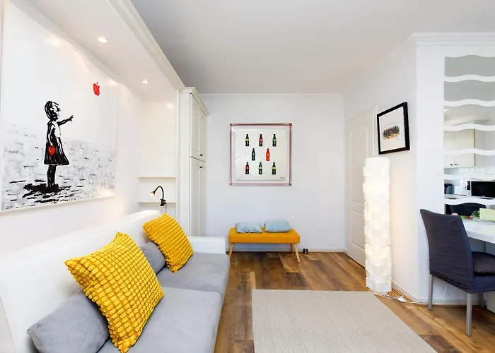 Dolce Yourhosthelper Apartment *