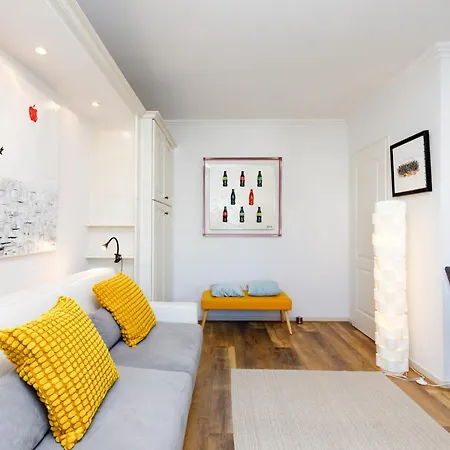 Dolce Yourhosthelper Appartement *